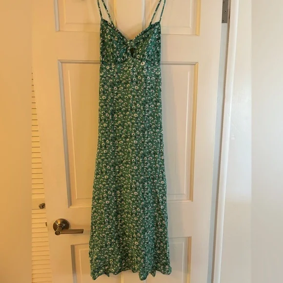 whyte valentyne green dress Whyte Valentine Size 14 Pink Cutout Mini Dress – oppspot